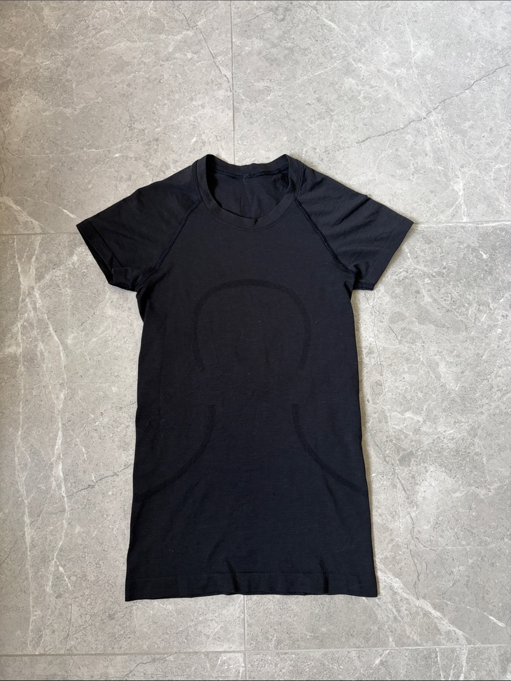 Lululemon black swiftly tech